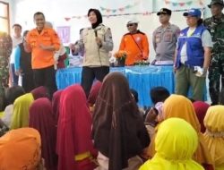 Polres Bondowoso Terjunkan Tim Trauma Healing untuk Membantu Anak-Anak Pulih dari Dampak Bencana Angin Puting Beliung